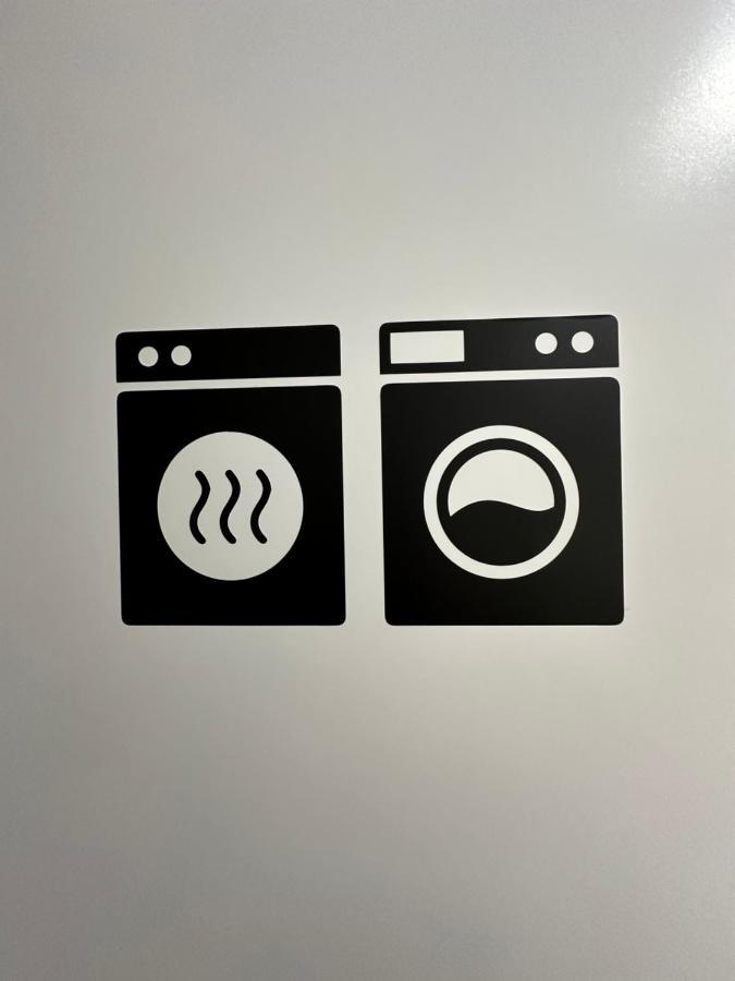 Hostel Opera Ljubljana Exteriör bild